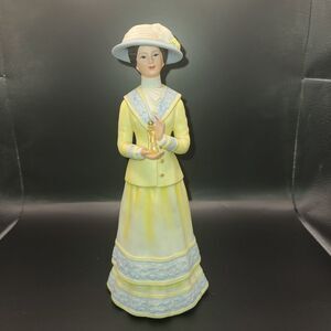 Avon 1980 Ms. Albee Award.‎